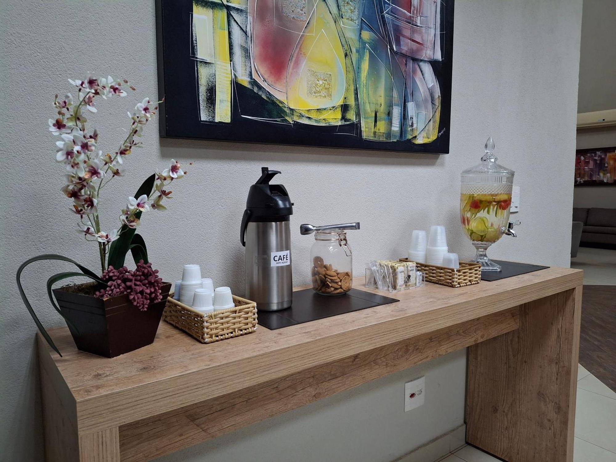 Hotel Onix Cravinhos