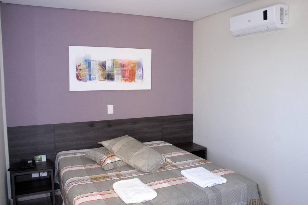 Hotel Onix Cravinhos